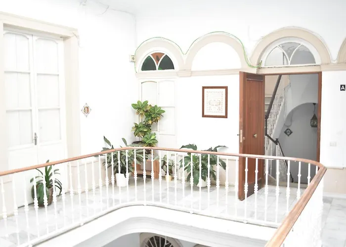 La Discusion De Veedor 12